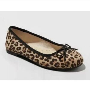 NWOT Cat & Jack ballet flats 3Y women’s 5